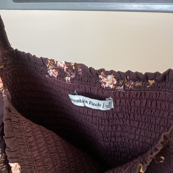 Abercrombie and Fitch fall floral blouse size small - Picture 3 of 4